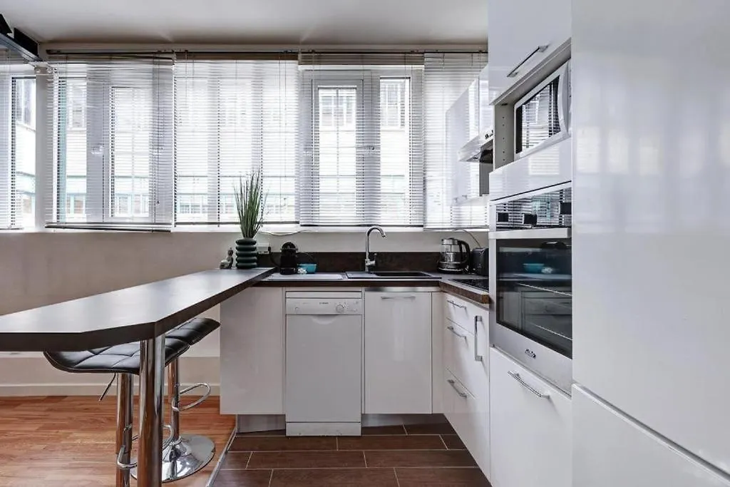 Bluestay 650 - Superb Apartment In Paris