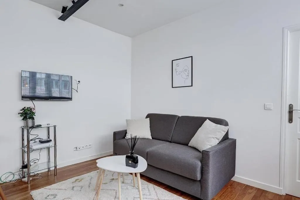 Bluestay 650 - Superb Apartment In Paris